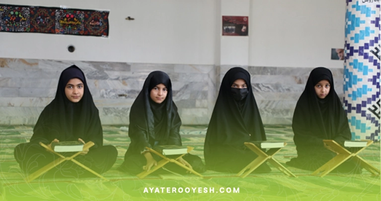 تربیت قرآنی کودکان از راه گفتار مستقیم (نصیحت و موعظه) و غیرمستقیم (داستان و تمثیل) انجام میشود.
